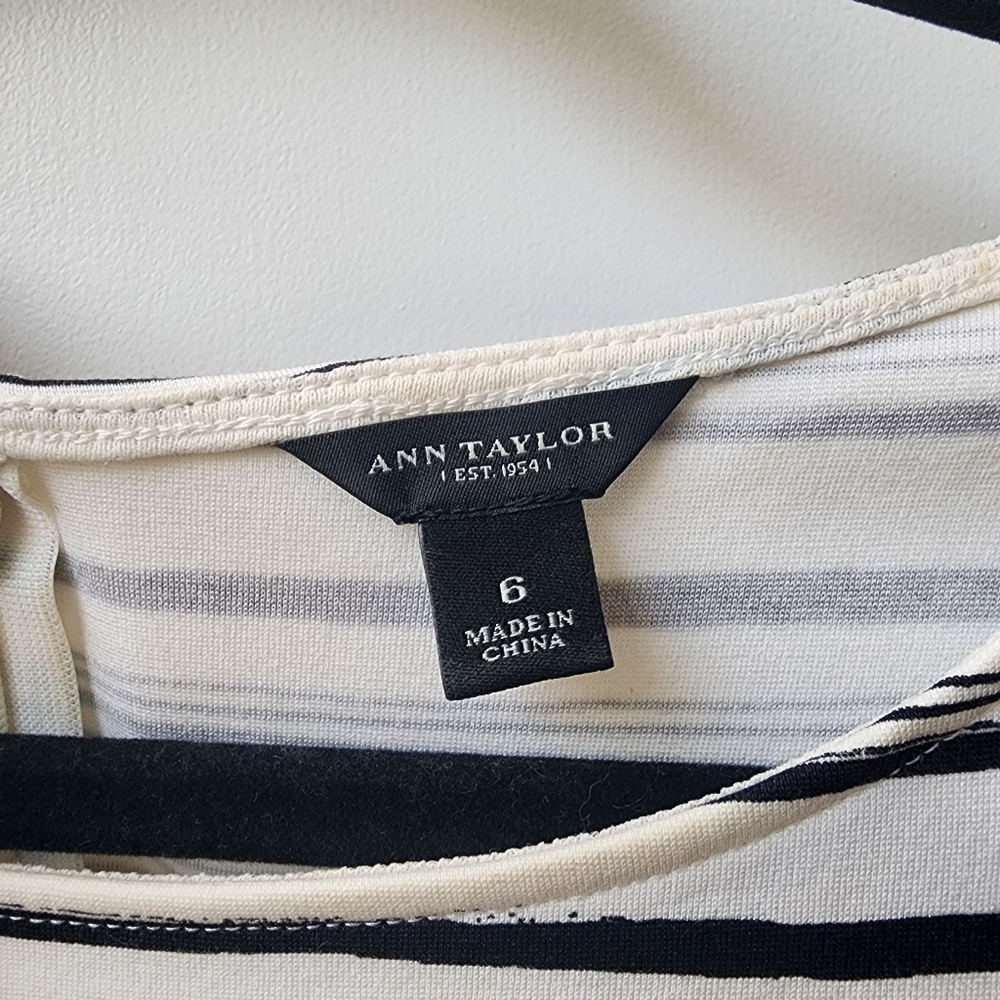 Ann Taylor Striped Shift Black & White Sleeveless Dress Stretchy sz 6 Lace Scoop - Picture 5 of 7